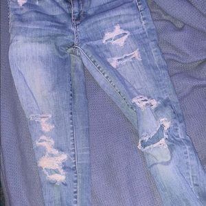light blue American eagle jeans